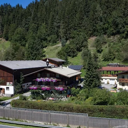 Grubhof Weissenbacher Farma *